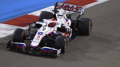 Никита Мазепин объяснил ошибку, которая привела к аварии на Гран При Бахрейна