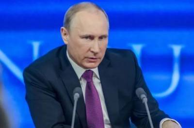 Путин признался, что держал на тумбочке после прививки от коронавируса