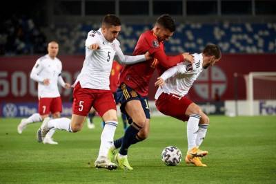 Испания в компенсированное время вырвала победу у Грузии в отборочном матче на ЧМ-2022