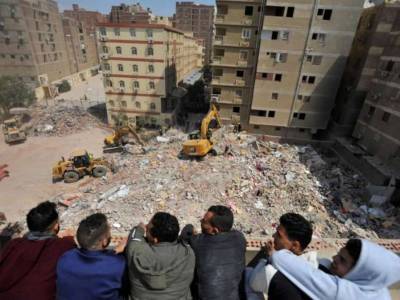 В Египте выросло количество жертв обрушения дома