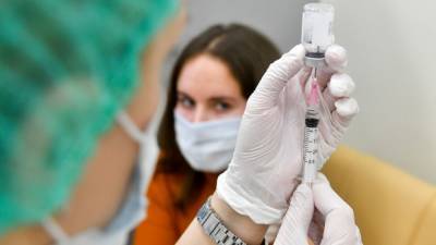 Степанов анонсировал приобретение Украиной вакцин от коронавируса у американцев