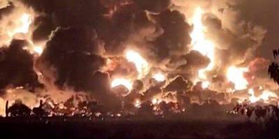 На нефтеперерабатывающем заводе в Индонезии произошел взрыв — видео