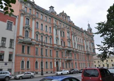 Здание консульства США в Петербурге могут передать группе Ginza