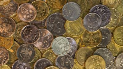 Стоимость доллара на открытии торгов превысила 75 рублей