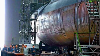 В КНДР готовятся к спуску на воду подлодки с баллистическими ракетами