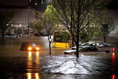 Из-за наводнения в Теннеси погибли как минимум четыре человека