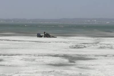 В Приморье двое мужчин утонули, провалившись под лед