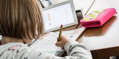 Образование во времена пандемии: кто виноват, если ребенок не имеет возможности учиться онлайн