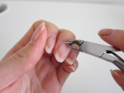 Кусачки для ногтей — особенности выбора и ухода