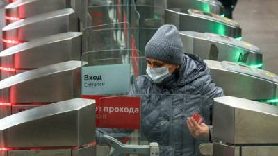 Власти Москвы оценили соблюдение требований в транспорте из-за коронавируса