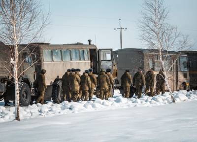 Жители Ростовской области заметили военную технику рядом с украинской границей