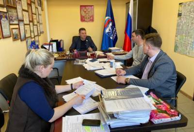Депутат Сергей Коняев – о волонтерах Ленобласти: «Мы продолжаем работать»