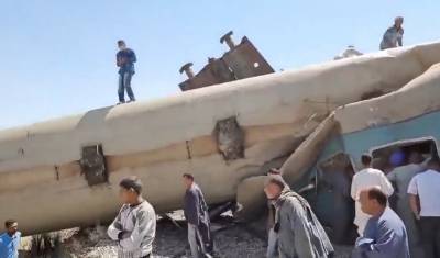 В Египте при столкновении двух поездов погибли 32 человека