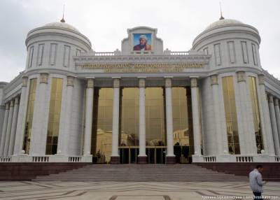 С 1 апреля в Туркменистане в тестовом режиме заработают драмтеатры