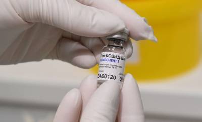 В Тюменскую область поступило еще 15,6 тыс. доз вакцины против коронавируса