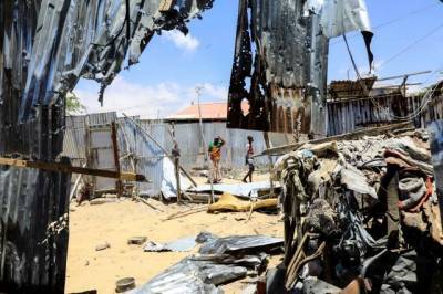 СМИ: при взрыве бомбы в столице Сомали погибли как минимум пять человек