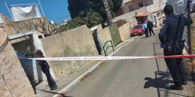 Житель Хайфы пытался напасть с ножом на полицейских и был ранен