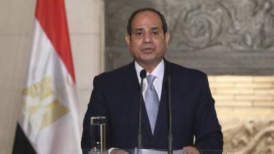 Президент Египта заявил об успешном завершении работ по разблокировке Суэцкого канала