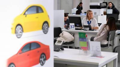 Названа средняя сумма автокредита в России в феврале
