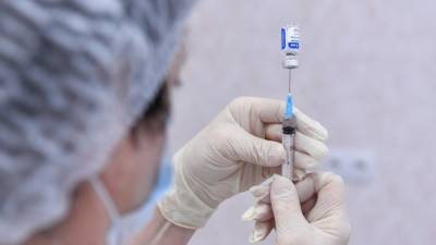 Почти 44 тысячи забайкальцев полностью прошли вакцинацию от COVID-19