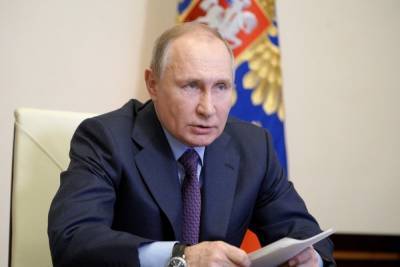 Путин планирует обсудить с Меркель и Макроном обострение на Донбассе