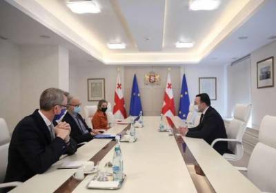 Посланник главы Евросовета встретился с президентом и премьером Грузии