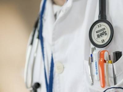 «Точно не эпидемия»: врач прокомментировал данные о распространении новой половой инфекции