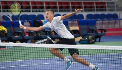 Странное судейство в дебютном финале украинского теннисиста Сачко в Швейцарии: видео