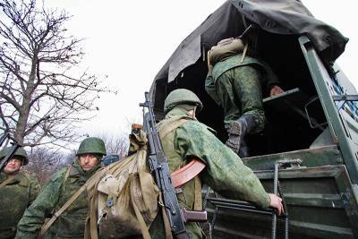 Кремль предупредил об угрозе опасного силового сценария в Донбассе