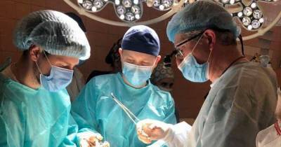 В киевском Центре нефрологии впервые сделали операцию по пересадке почки (фото)
