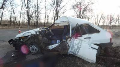 Серьезное ДТП между Привольем и Новодружеском: водитель легковушки погиб на месте