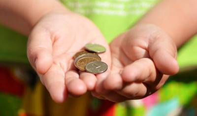 Кудрин призвал правительство платить пособия нищим семьям без детей
