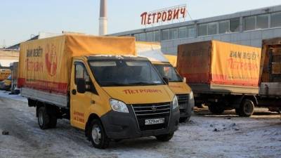 Компания «Петрович» повысила зарплату водителям после забастовки в Петербурге