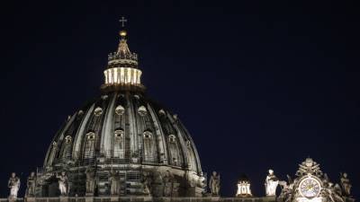 Ватикан накажет двух священников, скрывавших факты насилия над детьми