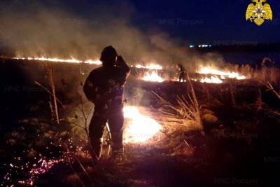 «Горящий» сезон начался у пожарных Смоленской области