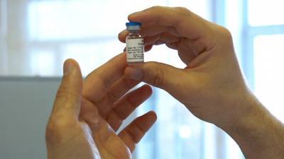 «В ближайшее время будет проведена экспертиза»: в Минздрав поступили документы на регистрацию вакцины «Спутник Лайт»