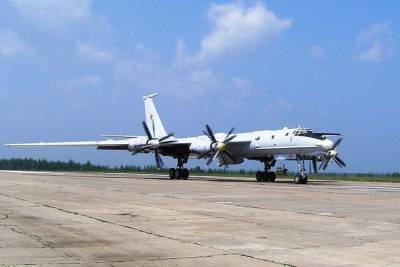 Самолеты ТУ-142 выполнили полет над Северным морем