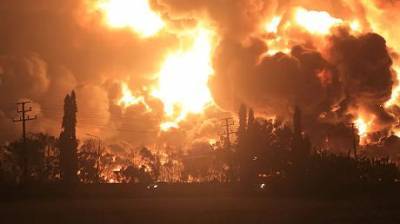 В Индонезии горит нефтеперерабытывающий завод, — Fox News