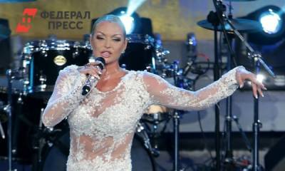 «Имеет право вообще не петь»: критик оценил музыкальный талант Волочковой