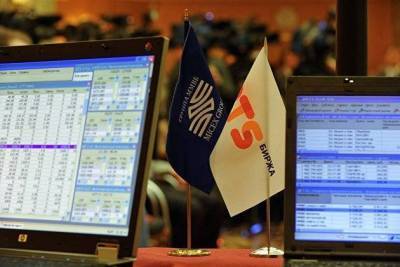 Акции ДВМП и ОВК обогнали рынок на ситуации в Суэцком канале