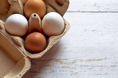 Диетологи рассказали об опасности куриных яиц