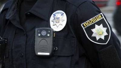 В Житомирской области во время ссоры следователь ударил полицейскую