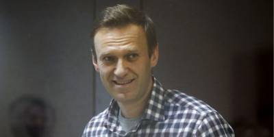 «Призываем не играть с огнем». Россия отреагировала на санкции США и ЕС из-за отравления и заключения Навального
