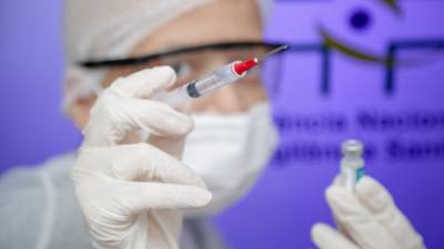 Власти Австрии заявили о 41 умершем пациенте после прививок Pfizer/BioNTech