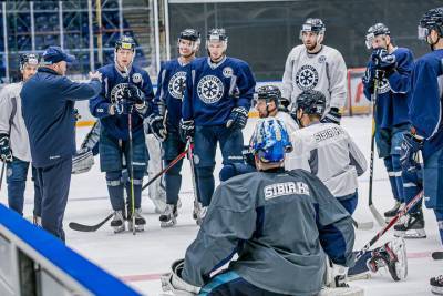 Хоккейный клуб «Сибирь» с размахом закончит сезон матчем на реке Орде