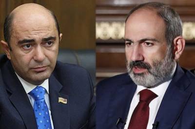 Версия Марукяна: Армянская оппозиция «подставила» начальника Генштаба