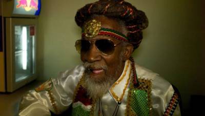 На Ямайке умер участник группы Боба Марли легендарный рэгги-музыкант Банни Уэйлер