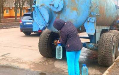 В Лозовой уже шестые сутки нет воды: школьников могут отправить на "дистанционку"