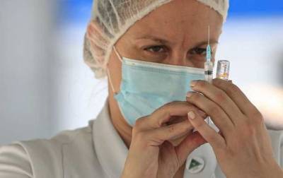 Мэр Ивано-Франковска попросил у правительства больше доз COVID-вакцины