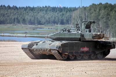 В США назвали «монстром» российский танк Т-90М